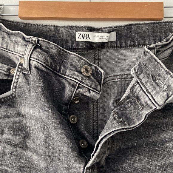 Zara Man Skinny Slim Distressed Jeans Faded Black Denim Size 32 x 29 - Picture 5 of 8